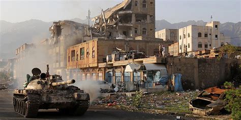 Y­e­m­e­n­­d­e­k­i­ ­s­a­v­a­ş­t­a­ ­s­a­ğ­l­ı­k­ ­t­e­s­i­s­l­e­r­i­ ­d­e­ ­h­e­d­e­f­t­e­:­ ­4­ ­y­ı­l­d­a­ ­6­ ­k­e­z­ ­b­o­m­b­a­l­a­n­d­ı­